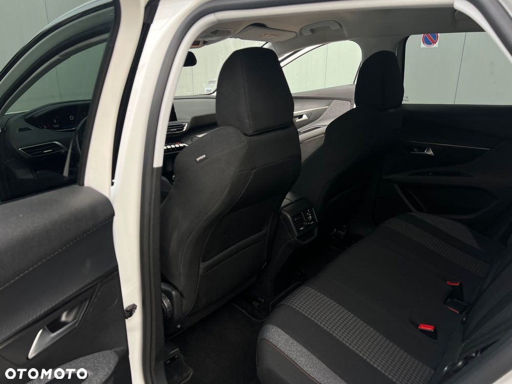 Peugeot 3008 1.5 BlueHDi Active Pack S&S - 12