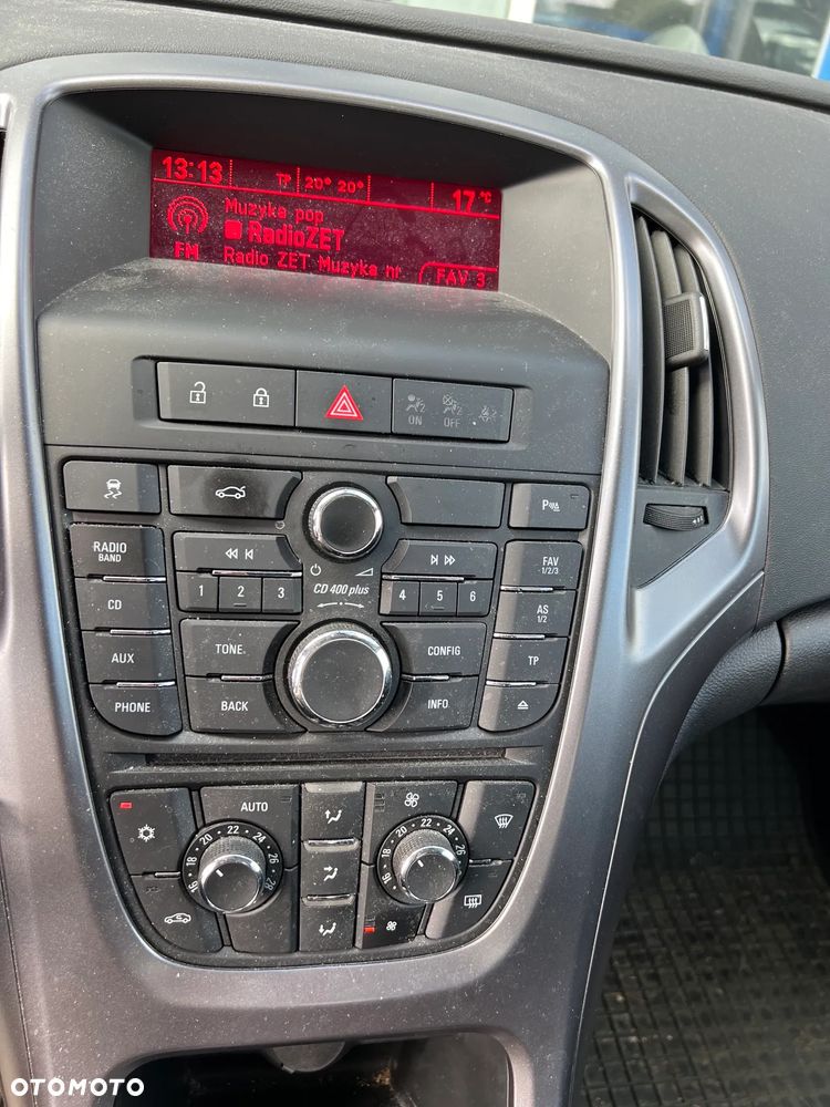 Opel Astra 1.4 T Business - 25