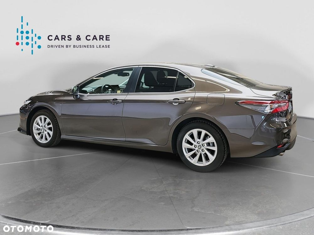 Toyota Camry 2.5 Hybrid Comfort CVT - 29