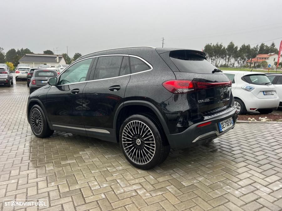 Mercedes-Benz EQA 250 AMG Line - 2