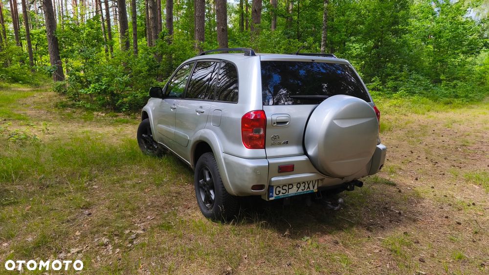 Toyota RAV4 2.0 VVT-i Sol - 17