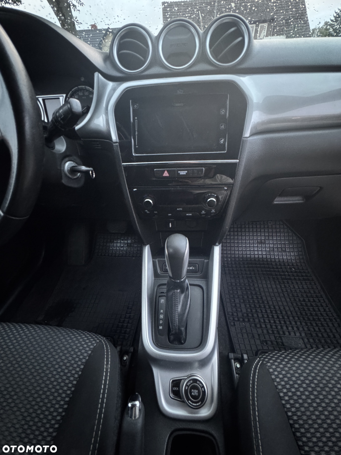 Suzuki Vitara 1.6 Comfort 4WD - 18