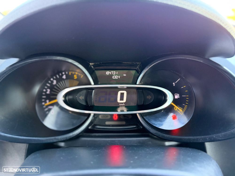 Renault Clio 1.5 dCi 75 Expression - 19