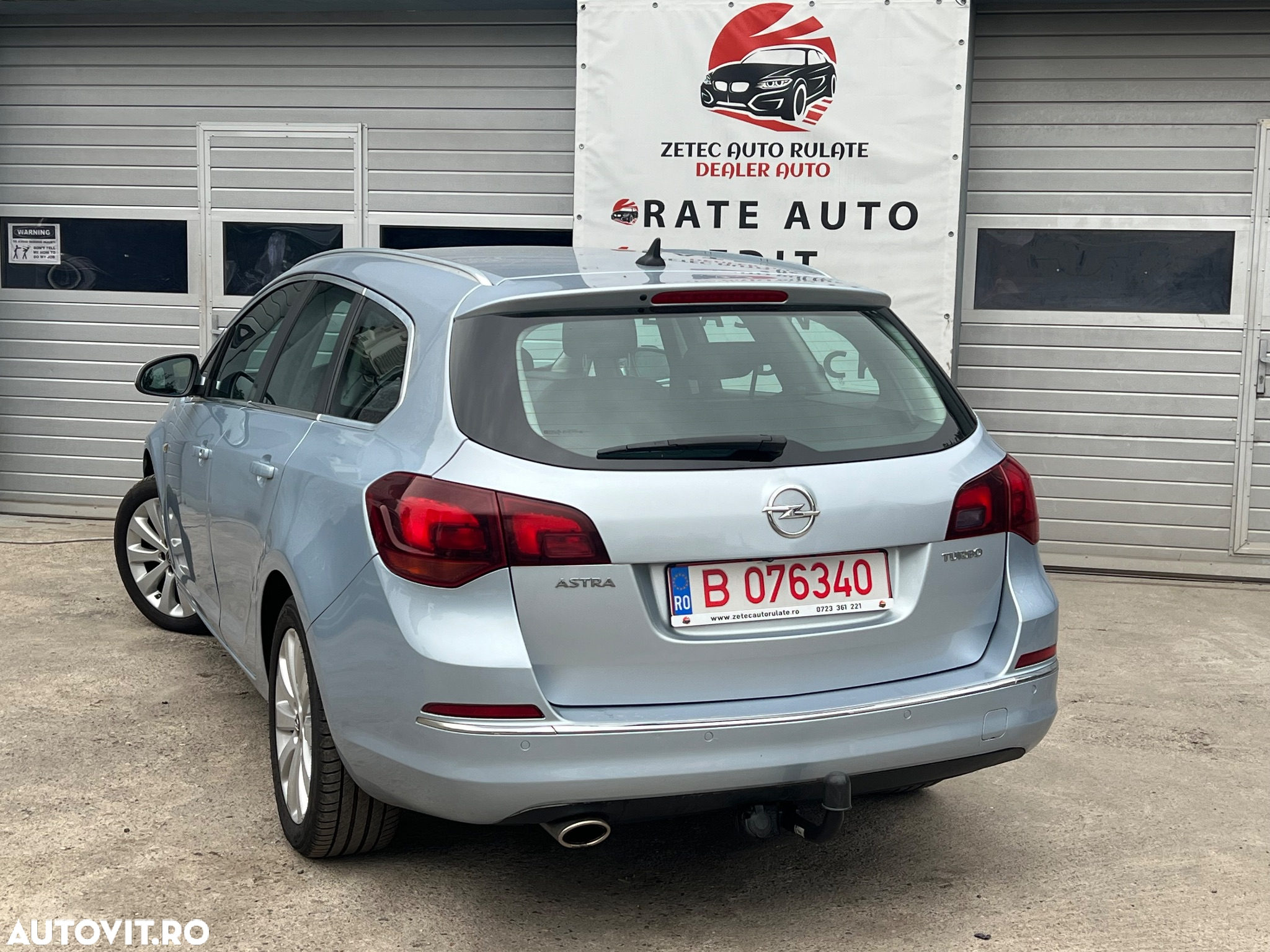 Opel Astra 1.4 Turbo Cosmo - 13