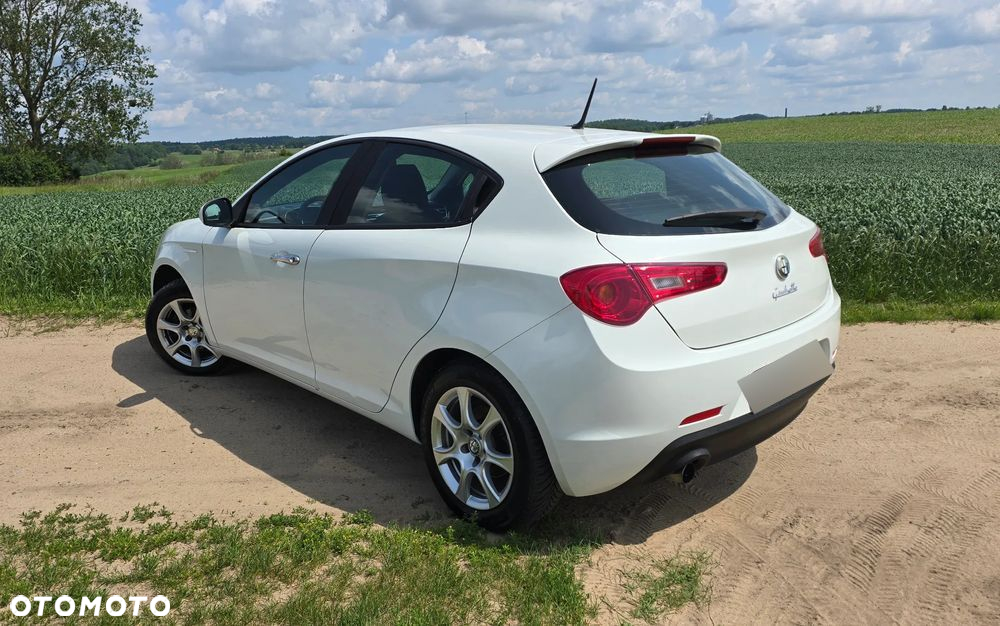 Alfa Romeo Giulietta 1.6 JTDM 16V Turismo - 4