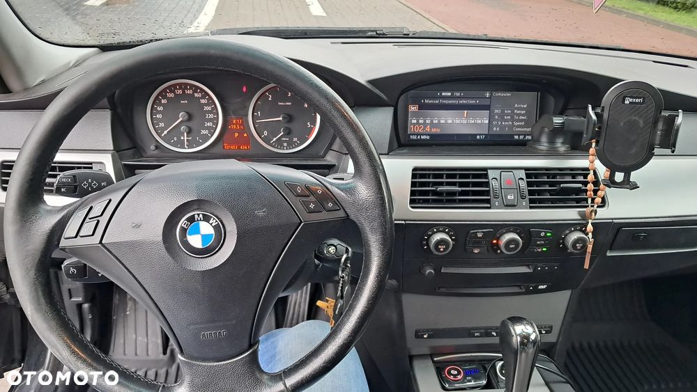 BMW Seria 5 525d - 7
