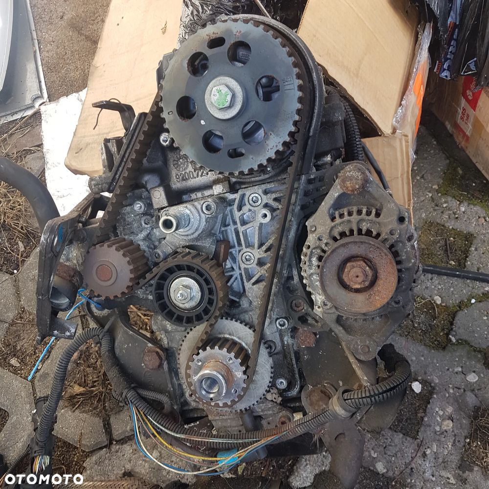 silnik motor wał głowica blok tłoki foks lombardini lgw 523 mpi AIXAM 500-5  Aixam A.751  Aixam Crossline L  Aixam Roadline  Aixam Scouty Gt  Aixam Minivan 500-5  Belier Divane  Belier Docker  belier Opale  Belier Vx  Chatenet Barooder  Chatenet Ch26  Chatenet Speedino  Microcar MC 1 / 2  Microcar M Go 1 / 2  Microcar M-GO 3 / 4  Microcar M8  Ligier XTOO  Ligier IXO - 1