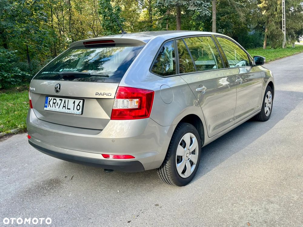 Skoda RAPID 1.2 TSI Ambition - 7