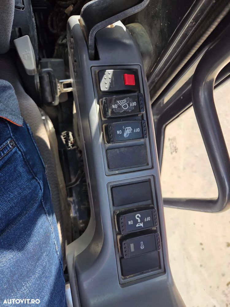 Hitachi BRATE LUNGI NOI la 18m, 2018, 9.033h, 3 pompe hidr HITACHI, masa operationala arpx 35t, senile LATE 90% ok, doar 1.200h deplasare, camera spate, Consum mediu 16l/h, REVIZII MOTOR SI HIDR EFECTUATE, posibilitate leasing, PROMOTIE 119.500 EUR+Tva - 6