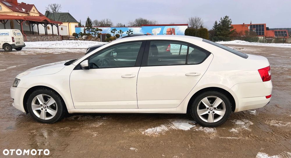 Skoda Octavia 2.0 TDI Style - 6