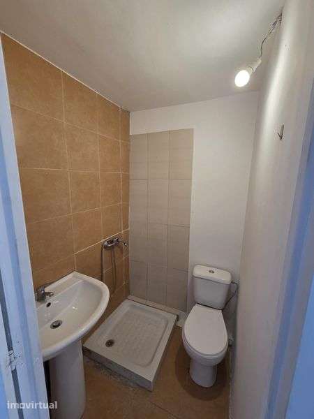 Alugo casa para casal na Areosa - Grande imagem: 5/5