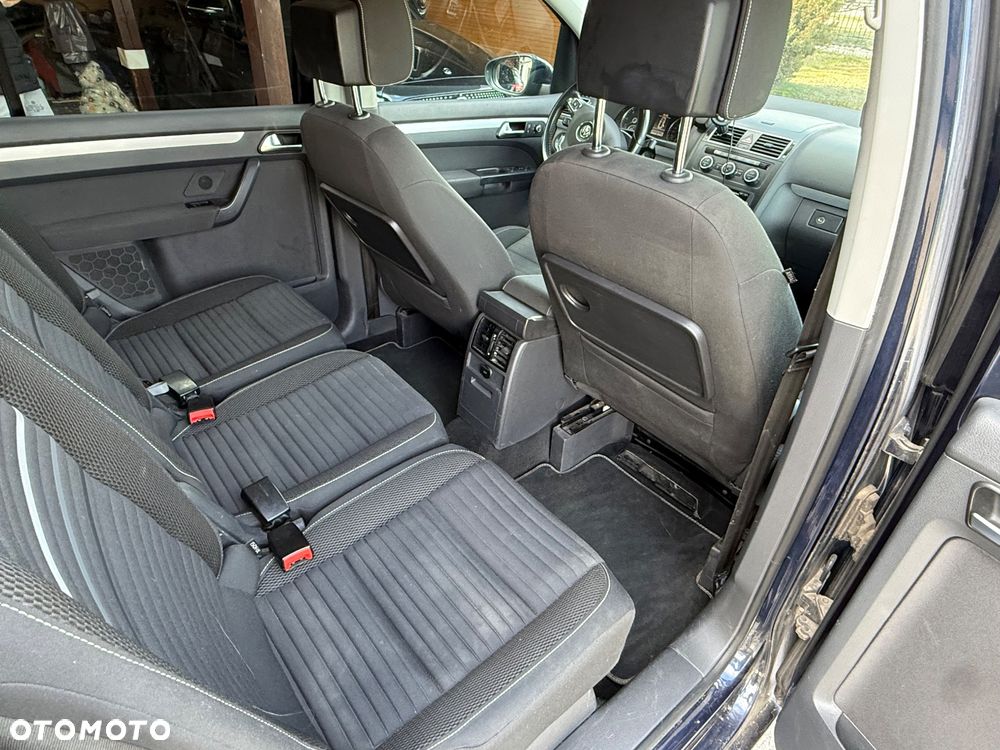 Volkswagen Touran 2.0 TDI DPF Comfortline - 17