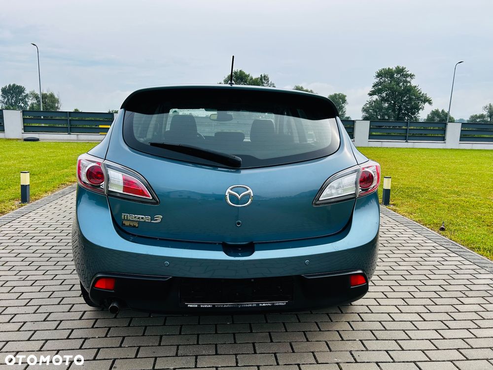 Mazda 3 1.6 Sport Active - 12