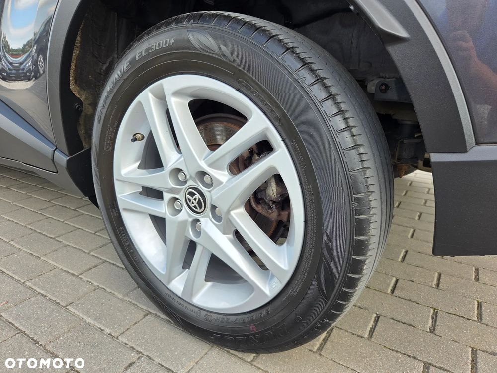 Toyota C-HR Flow - 6