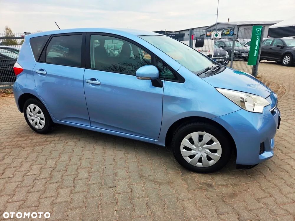 Toyota Verso S 1.33 Premium - 4