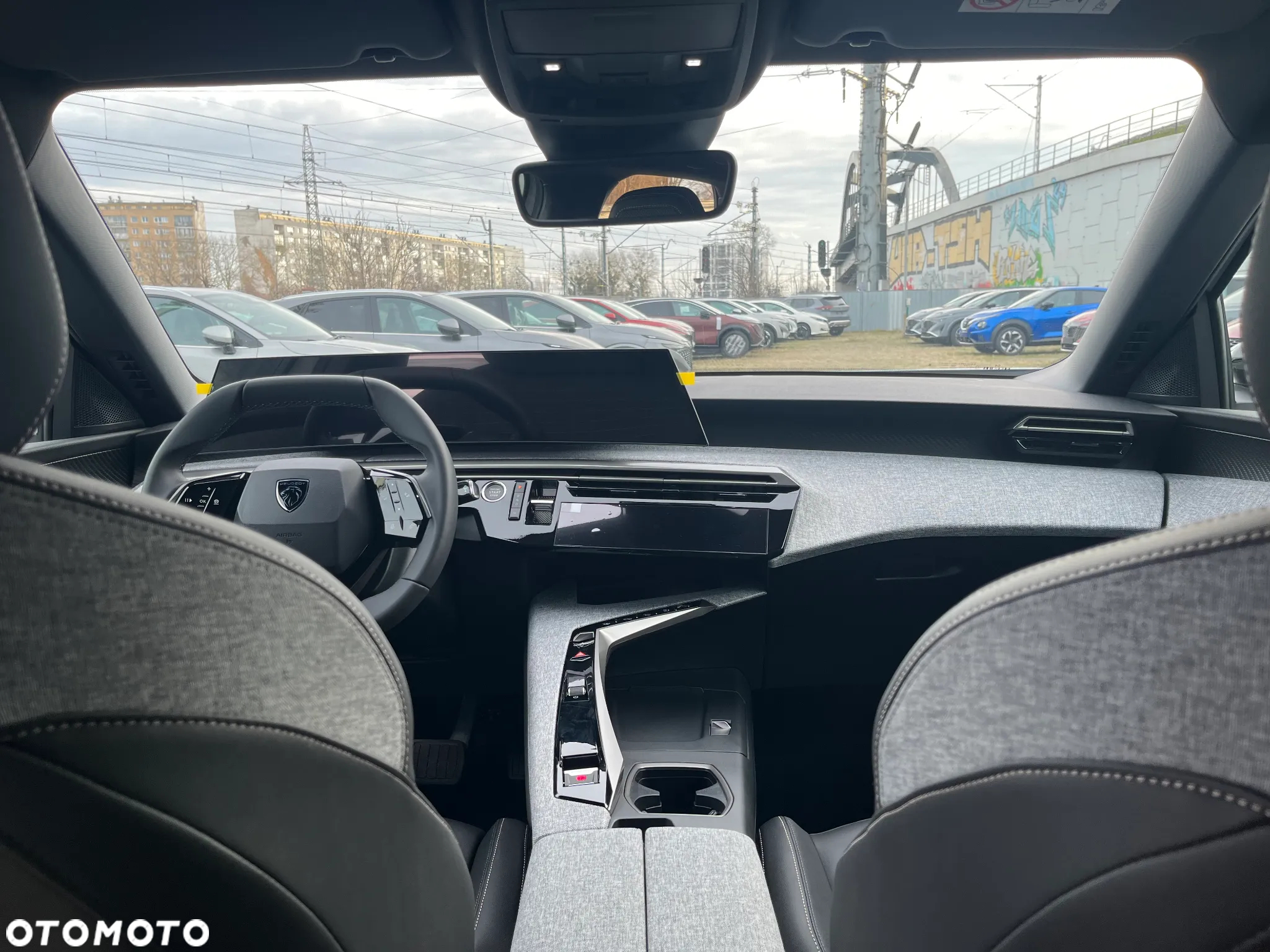 Peugeot 3008 1.2 PureTech mHEV Allure e-DCS6 - 17