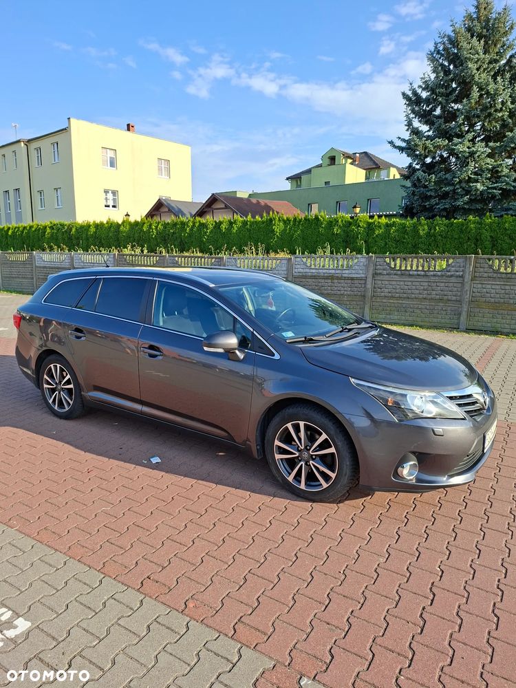 Toyota Avensis 1.8 Business Edition - 21
