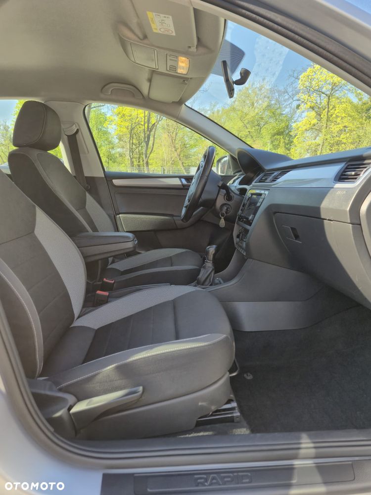 Skoda RAPID Spb 1.0 TSI Ambition - 10