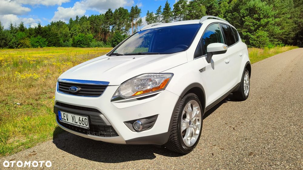 Ford Kuga 2.0 TDCi 2x4 Titanium - 37
