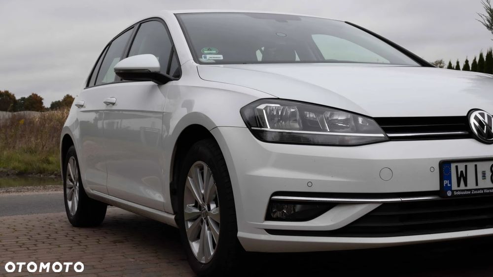 Volkswagen Golf - 3