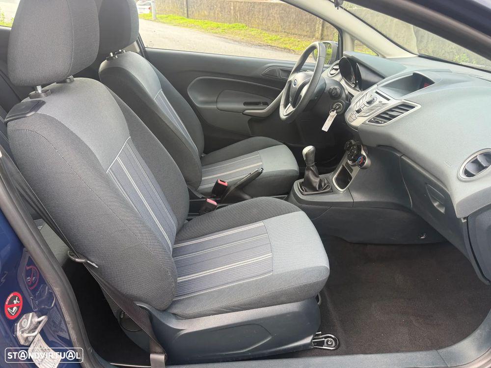 Ford Fiesta 1.25 Trend - 12