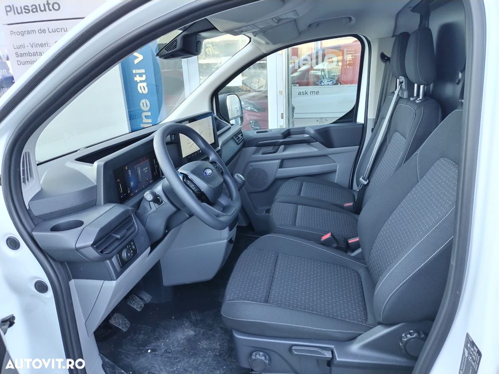 Ford TRANSIT CUSTOM VAN 6.8 mc - 4