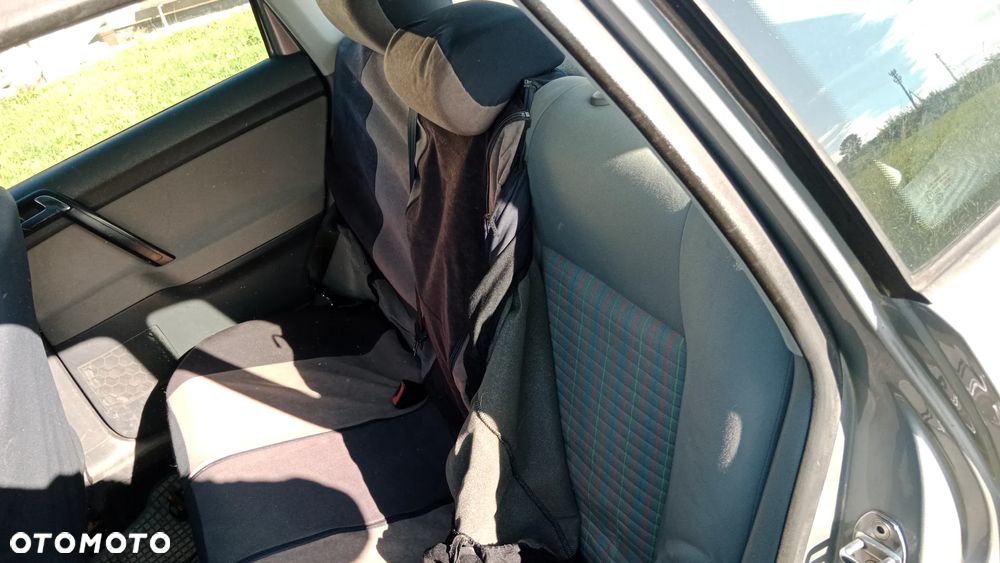 Volkswagen Polo 1.2 Trendline - 4