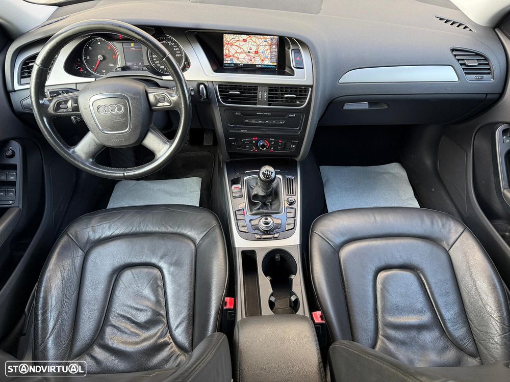 Audi A4 Avant 2.0 TDI - 10