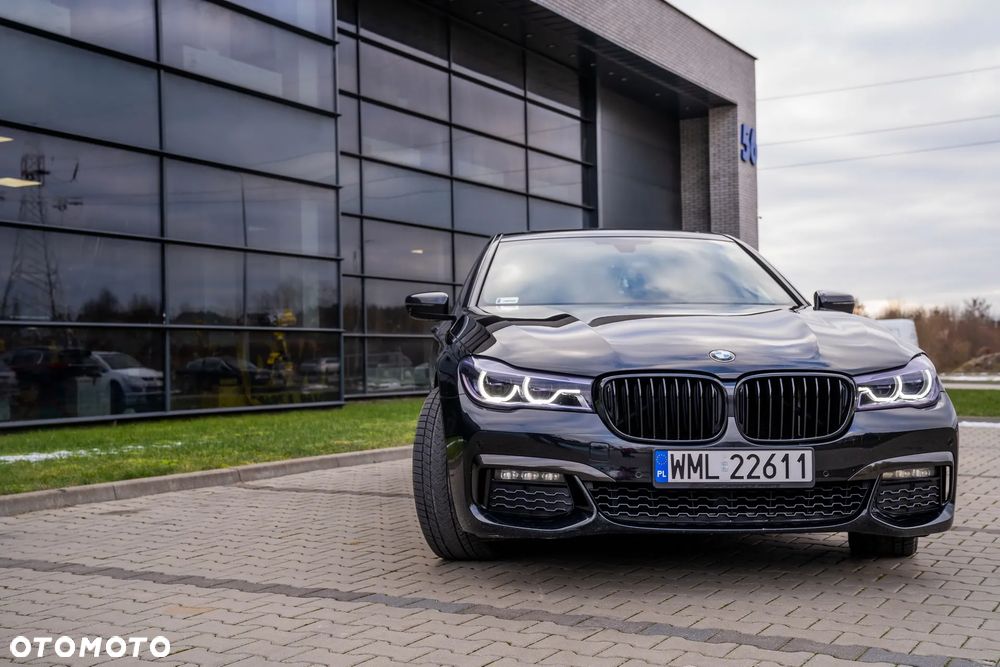 BMW Seria 7 740Li - 9