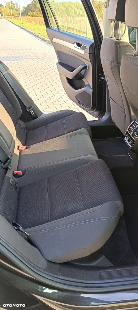 Volkswagen Passat Variant - 6
