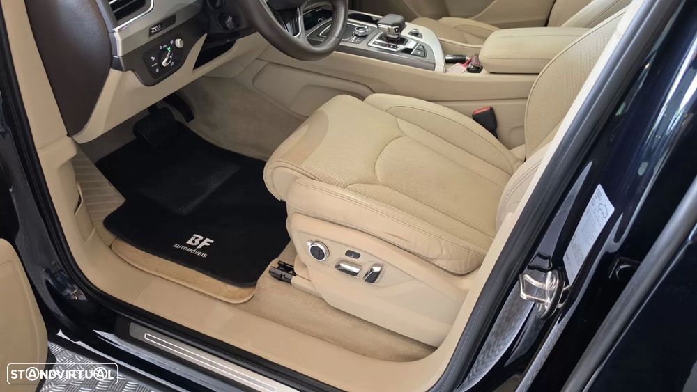 Audi Q7 3.0 TDI quattro S-line Tiptronic 7L - 45