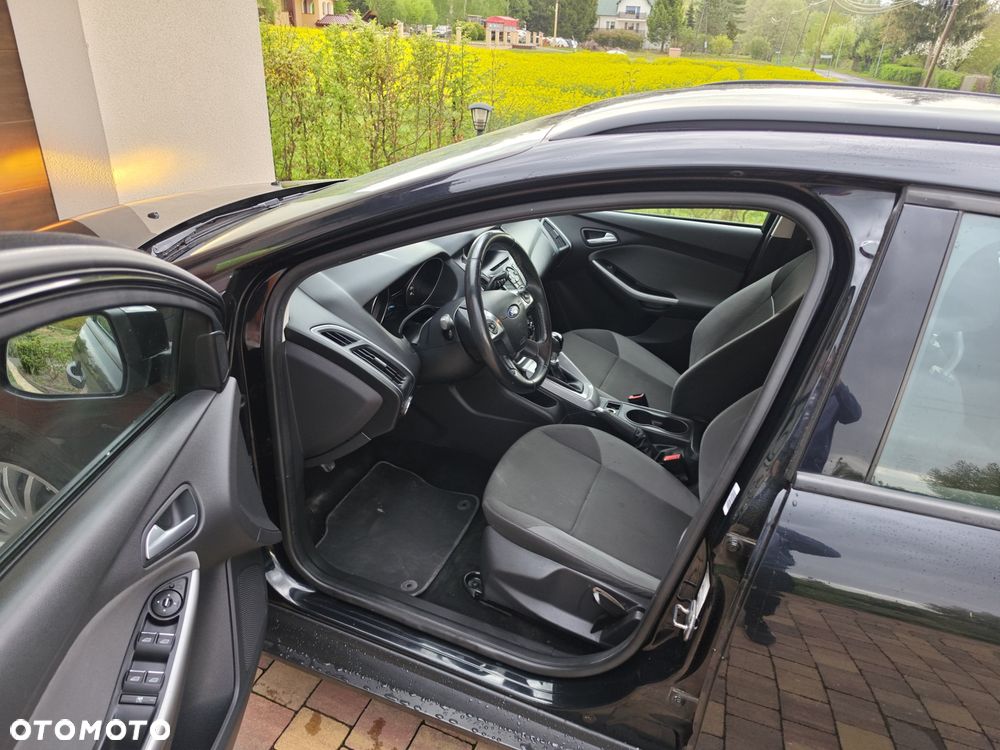 Ford Focus - 12