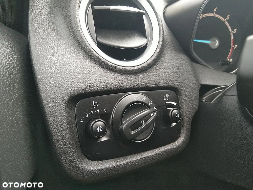 Ford Fiesta 1.0 EcoBoost Titanium - 20