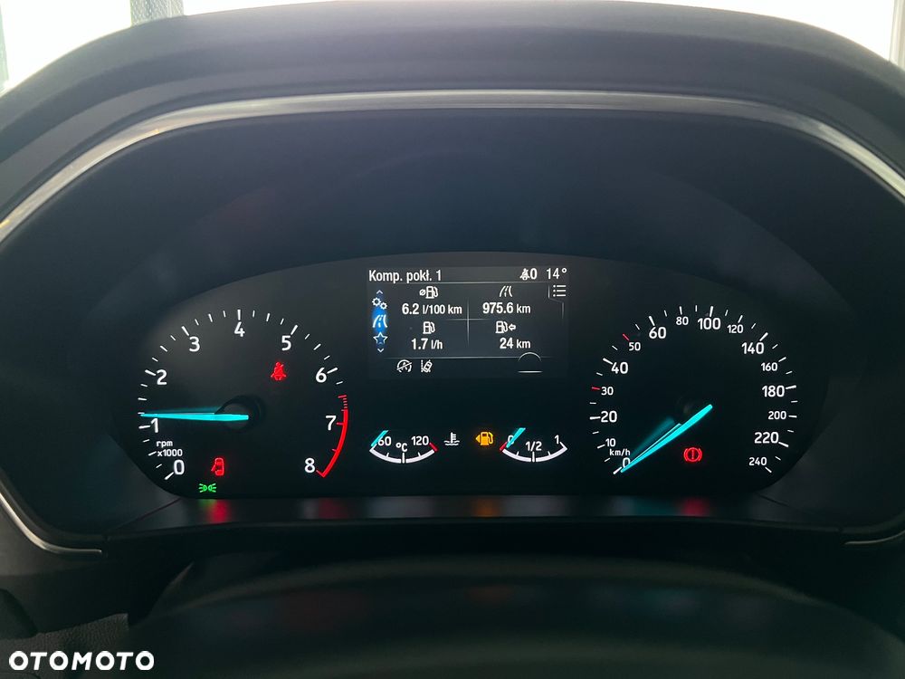 Ford Focus 1.0 EcoBoost Titanium Business - 27
