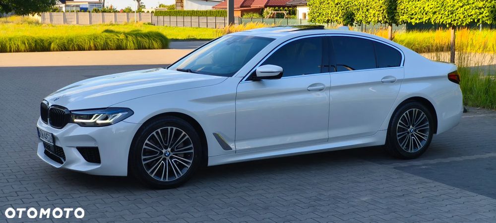 BMW Seria 5 530i Sport Line - 17