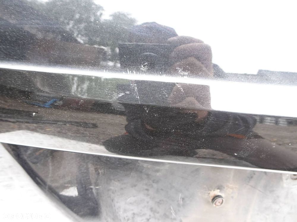 klapa tył kpl. toyota verso 09-13r. 209 - 9