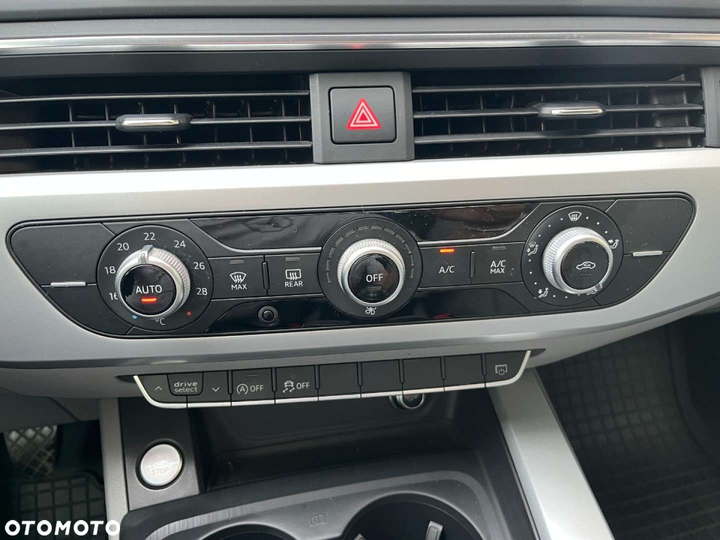 Audi A4 Avant 2.0 TDI DPF Ambition - 14