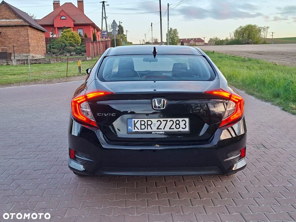 Honda Civic 1.5 i-VTEC Turbo CVT Sport - 5