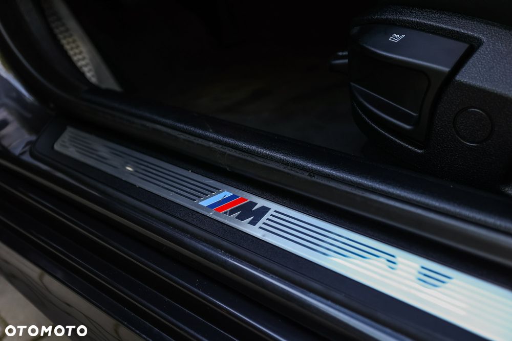 BMW Seria 5 520d Blue Performance - 16