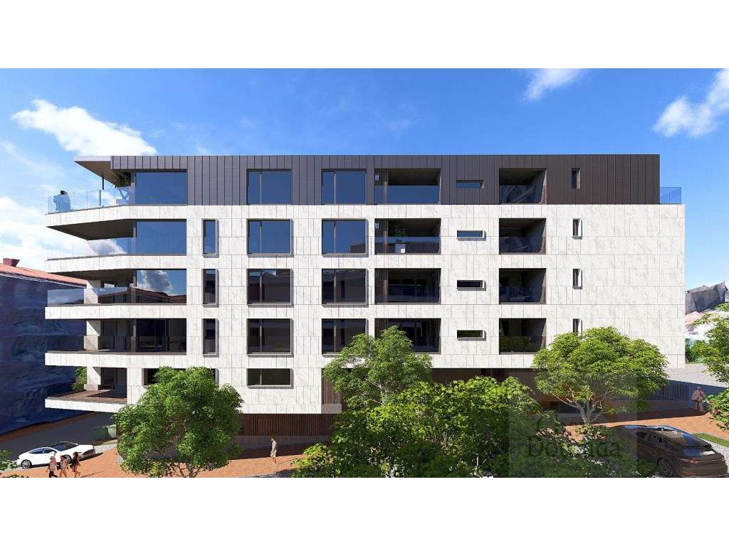 Apartamento T4 com piscina - Quinta da Portela - Grande imagem: 2/4