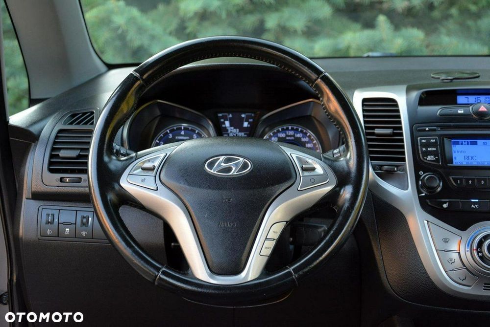 Hyundai ix20 - 23