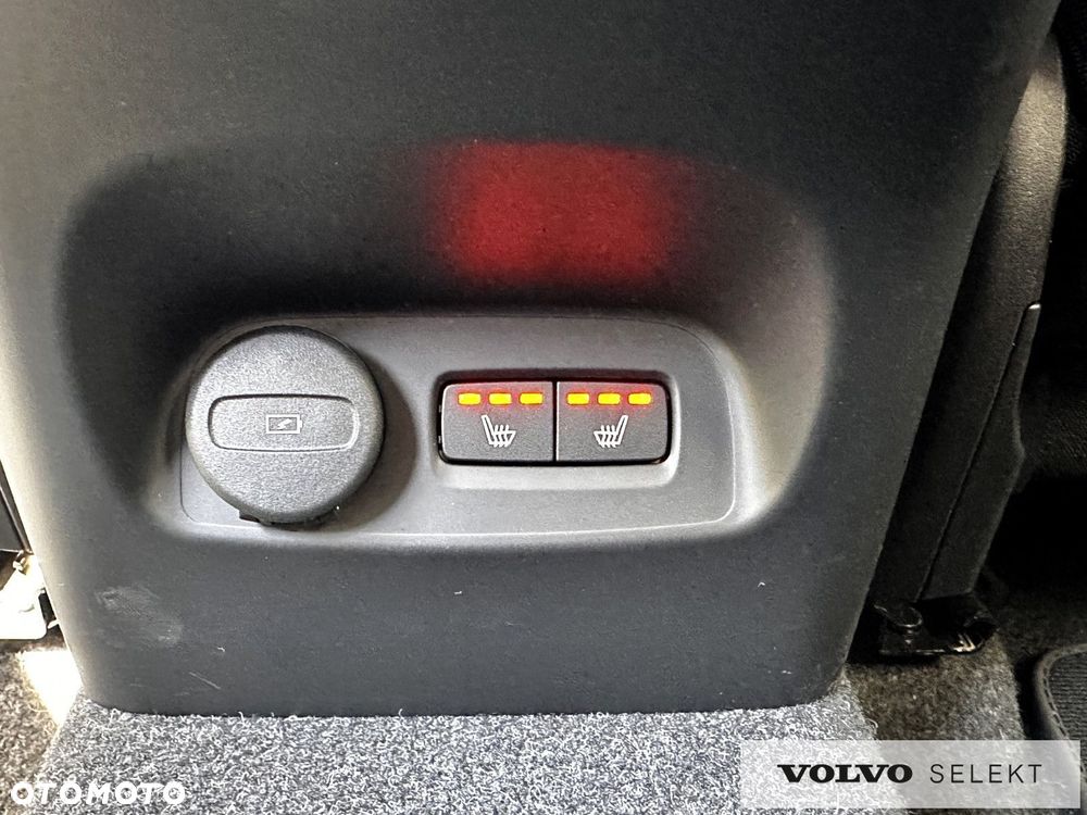 Volvo XC 40 - 19