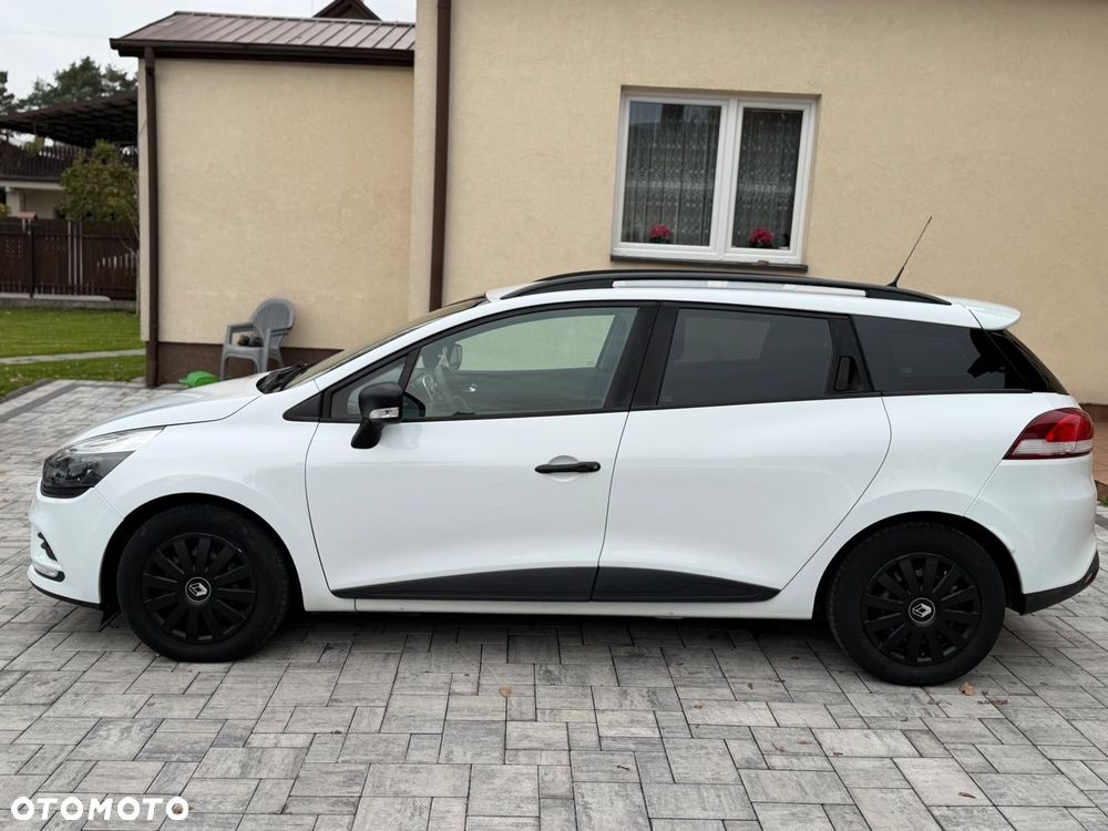 Renault Clio - 10