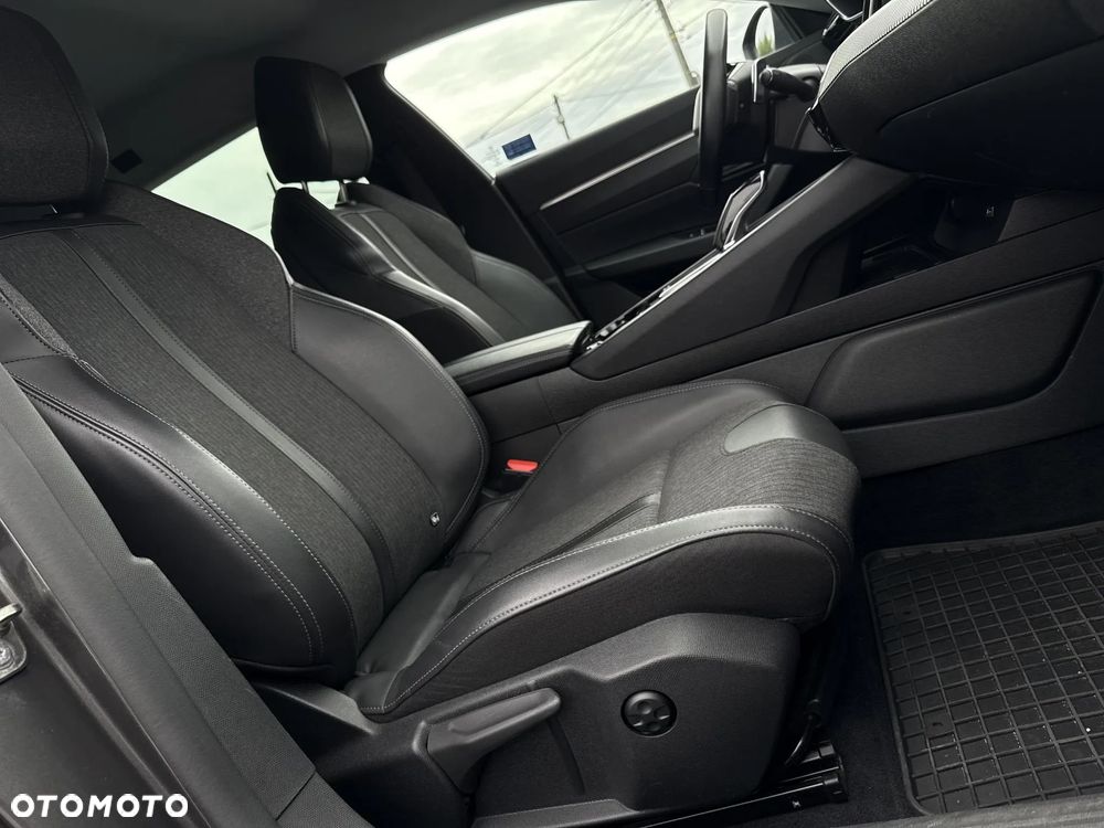 Peugeot 508 1.6 PureTech First Edition S&S EAT8 - 35