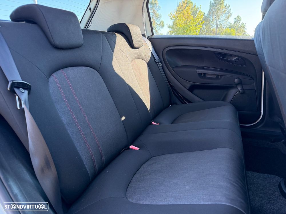 Fiat Punto 1.3 M-Jet Easy S&S - 8