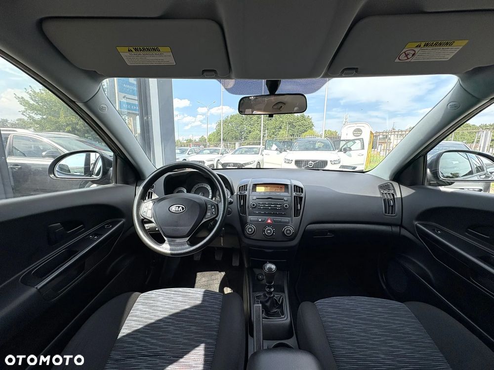 Kia Ceed 1.6 CVVT LX - 18