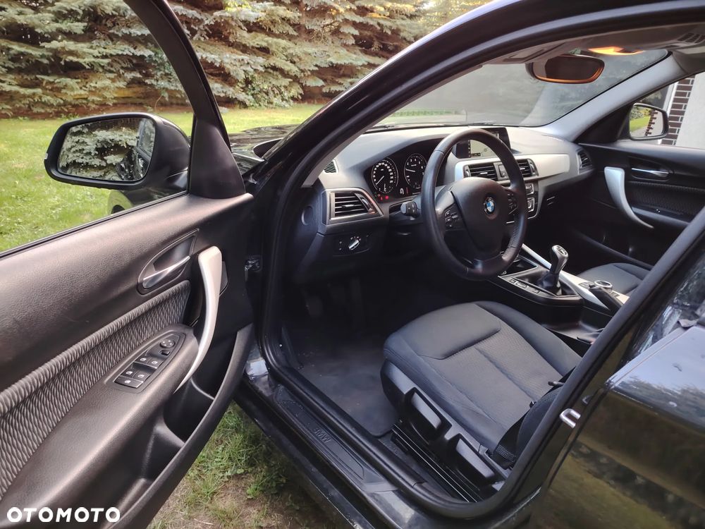 BMW Seria 1 116i Sport Line - 15