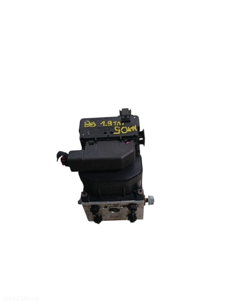 POMPA HAMULCOWA ABS VW PASSAT B5 1.9 TDI 0273004281 PASSAT B5 - 1