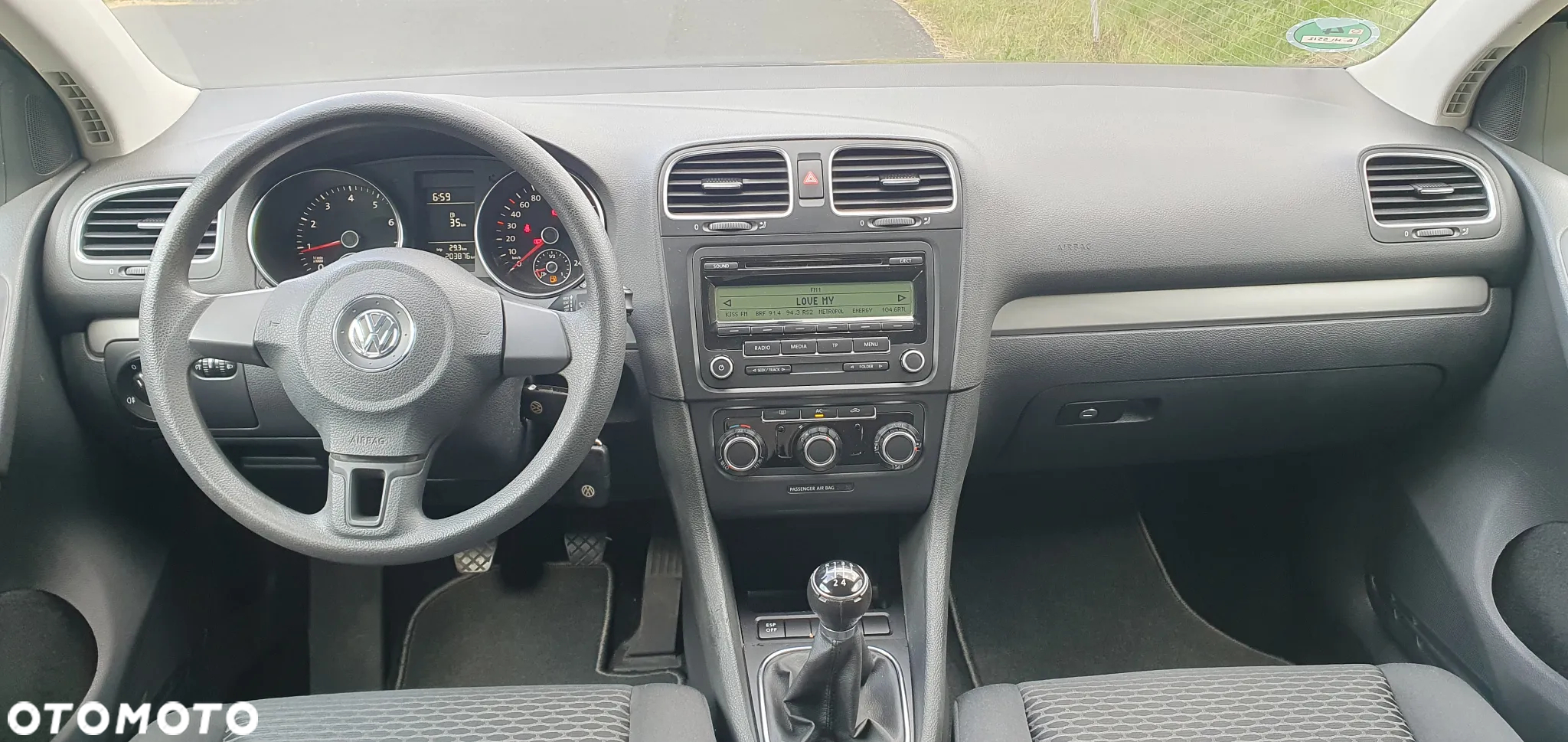 Volkswagen Golf - 5