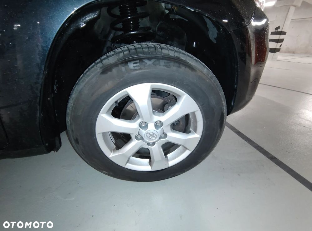 Toyota RAV4 2.0 4x2 Sol - 23